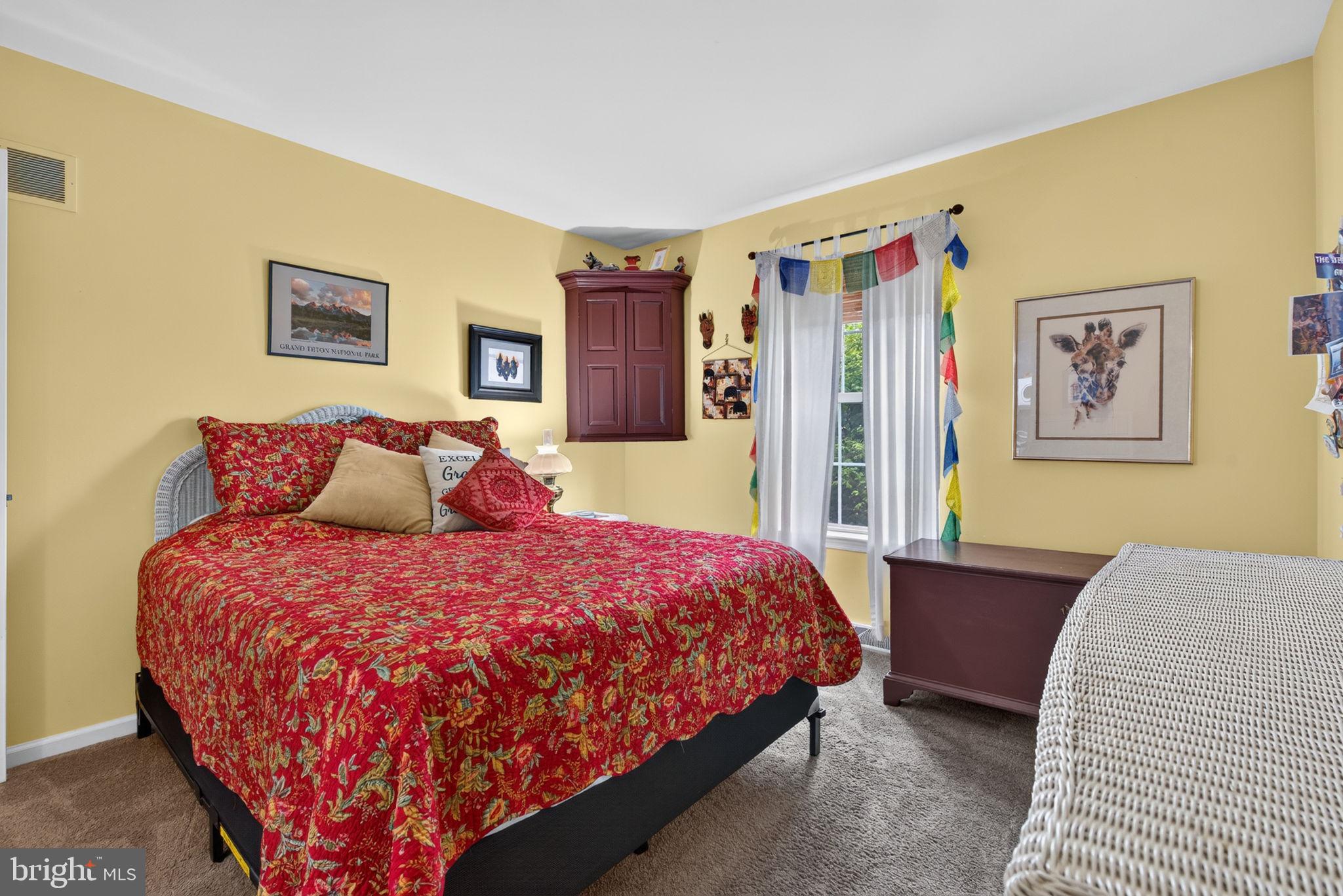PEBBLE CREEK - Residential