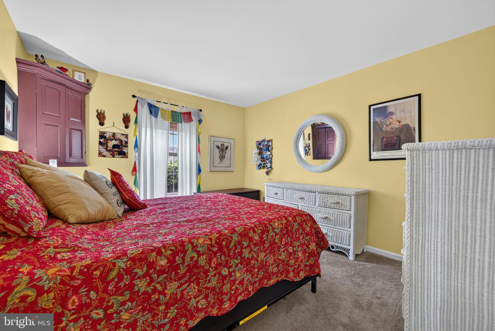 PEBBLE CREEK - Residential
