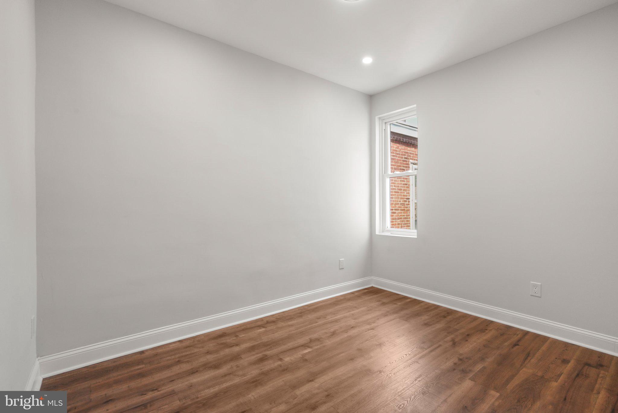 OVERBROOK - Residential