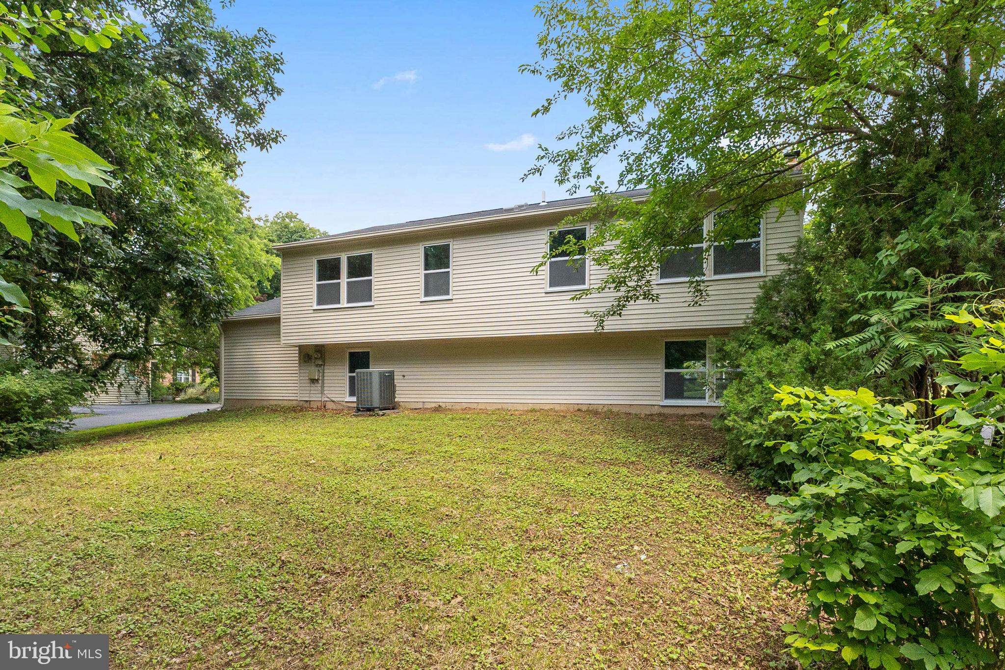 HIDDENBROOK - Residential