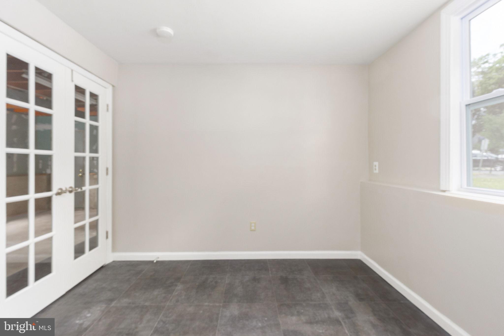 HIDDENBROOK - Residential
