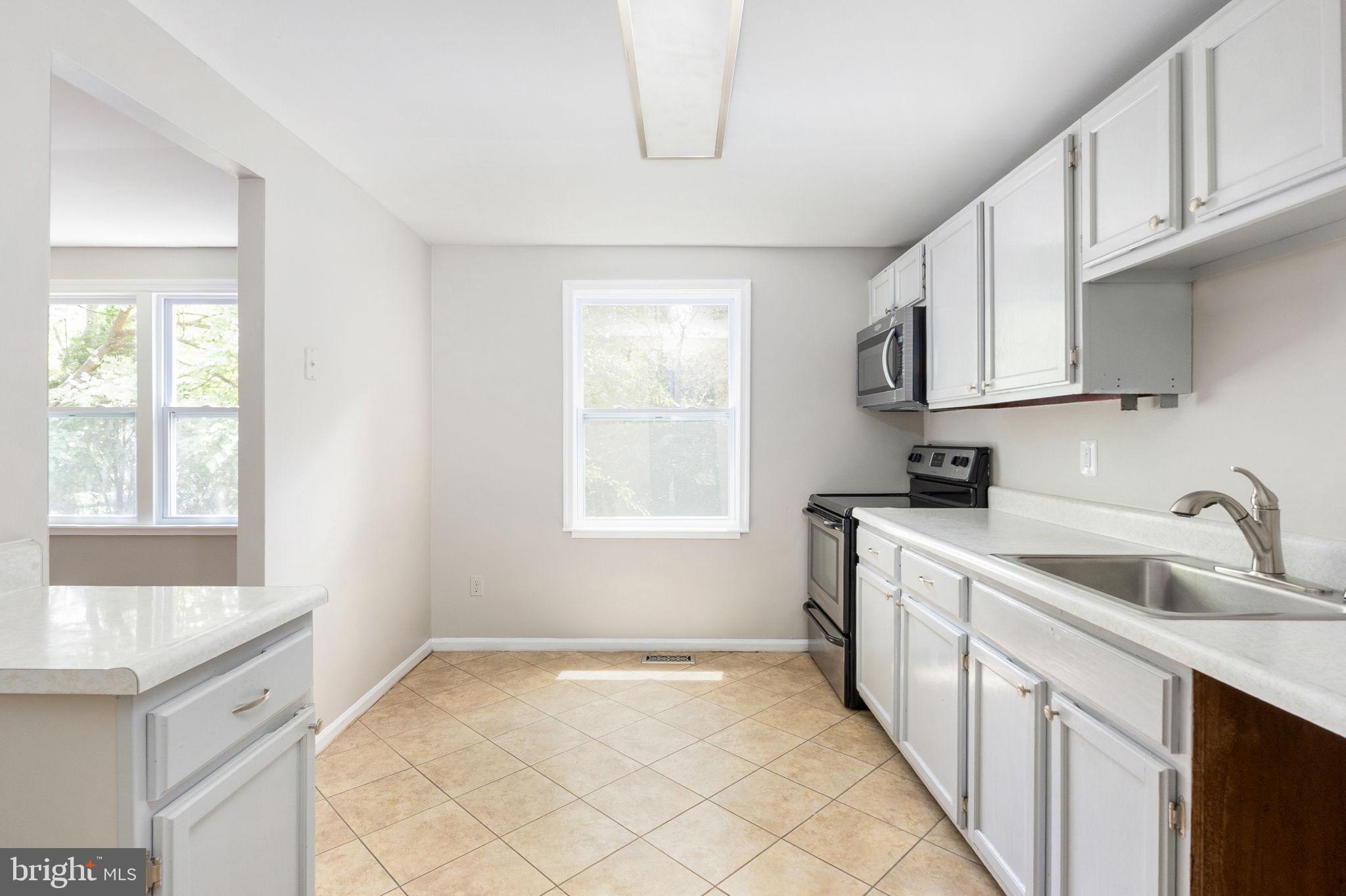 HIDDENBROOK - Residential
