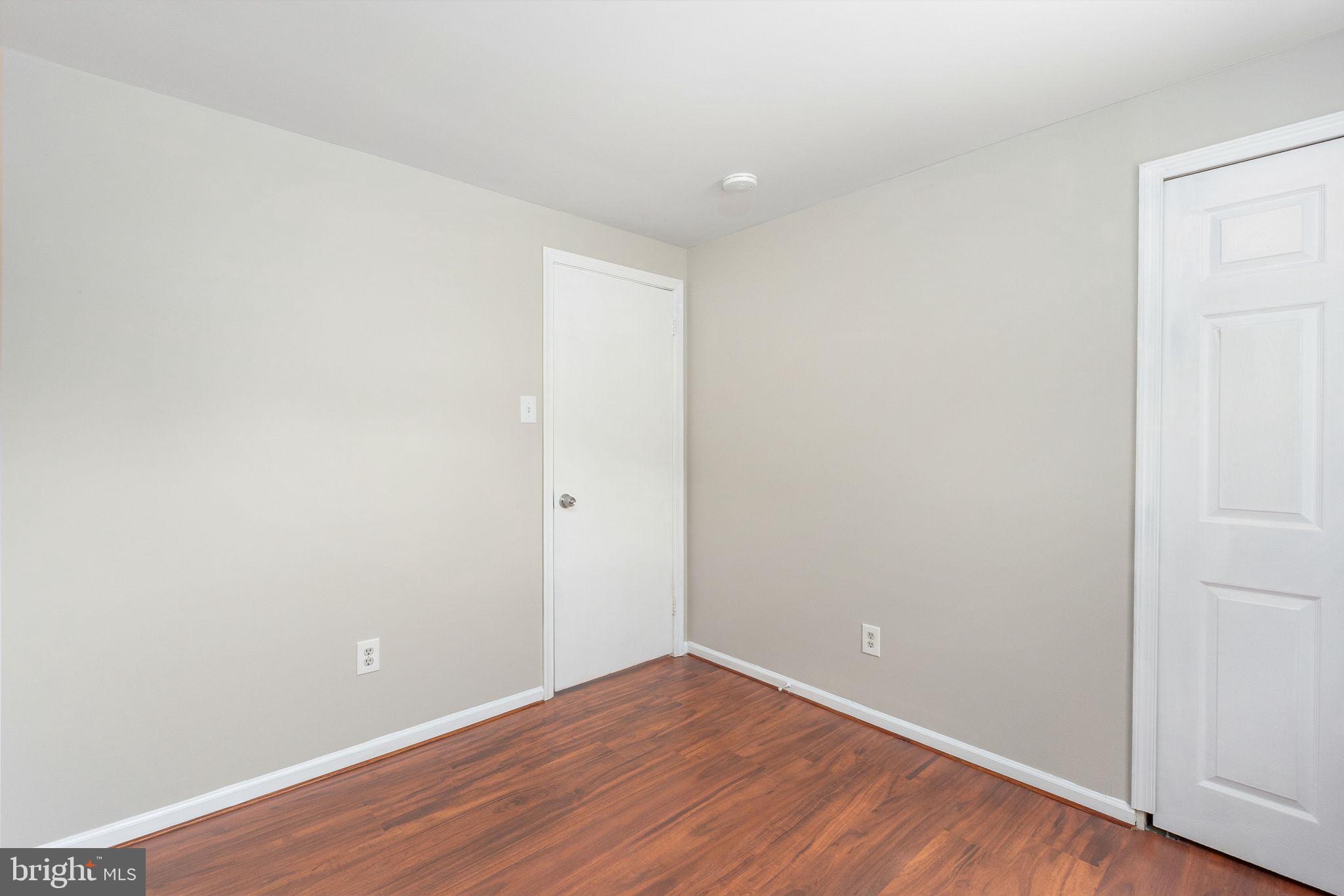 HIDDENBROOK - Residential
