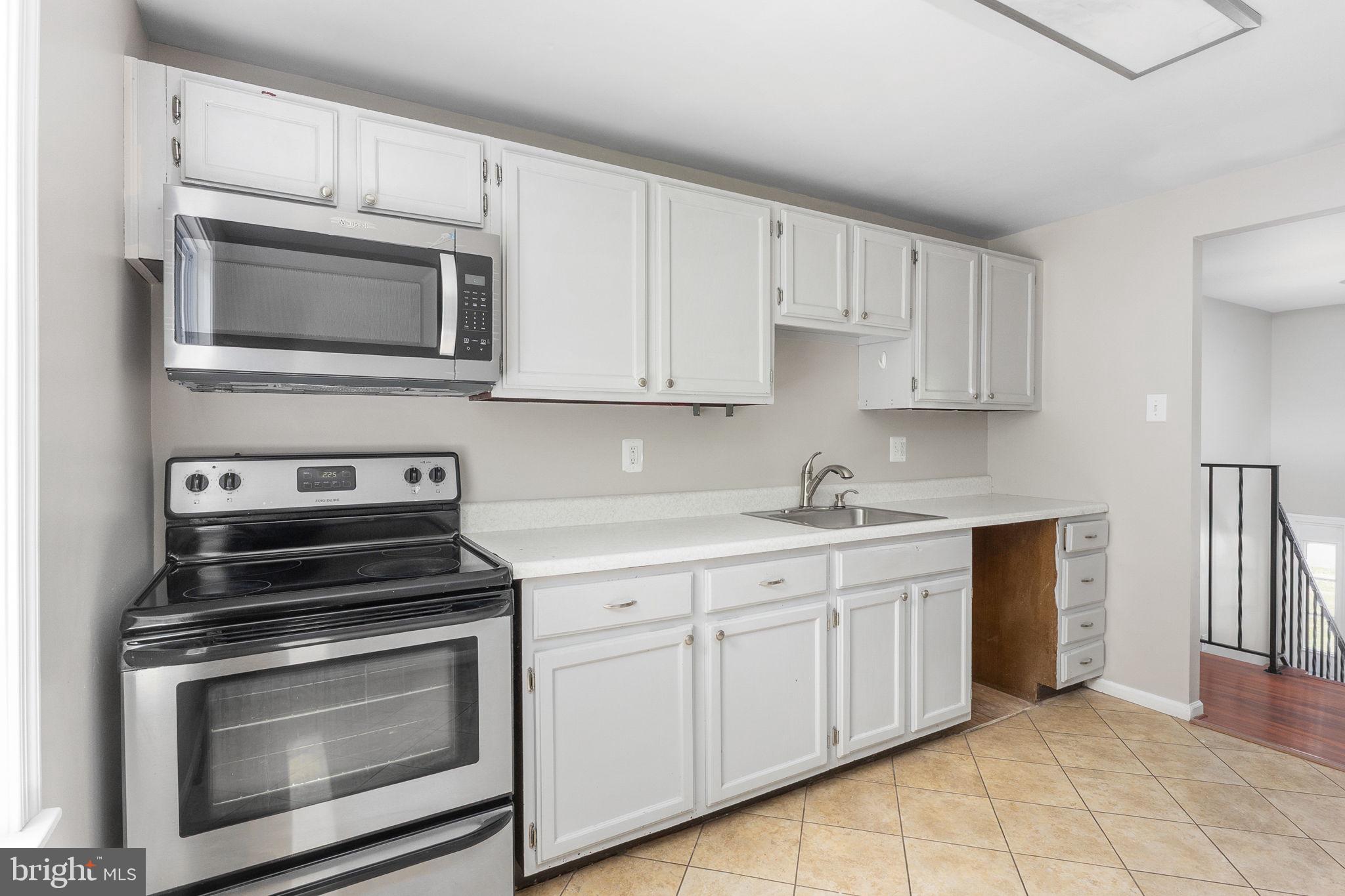 HIDDENBROOK - Residential