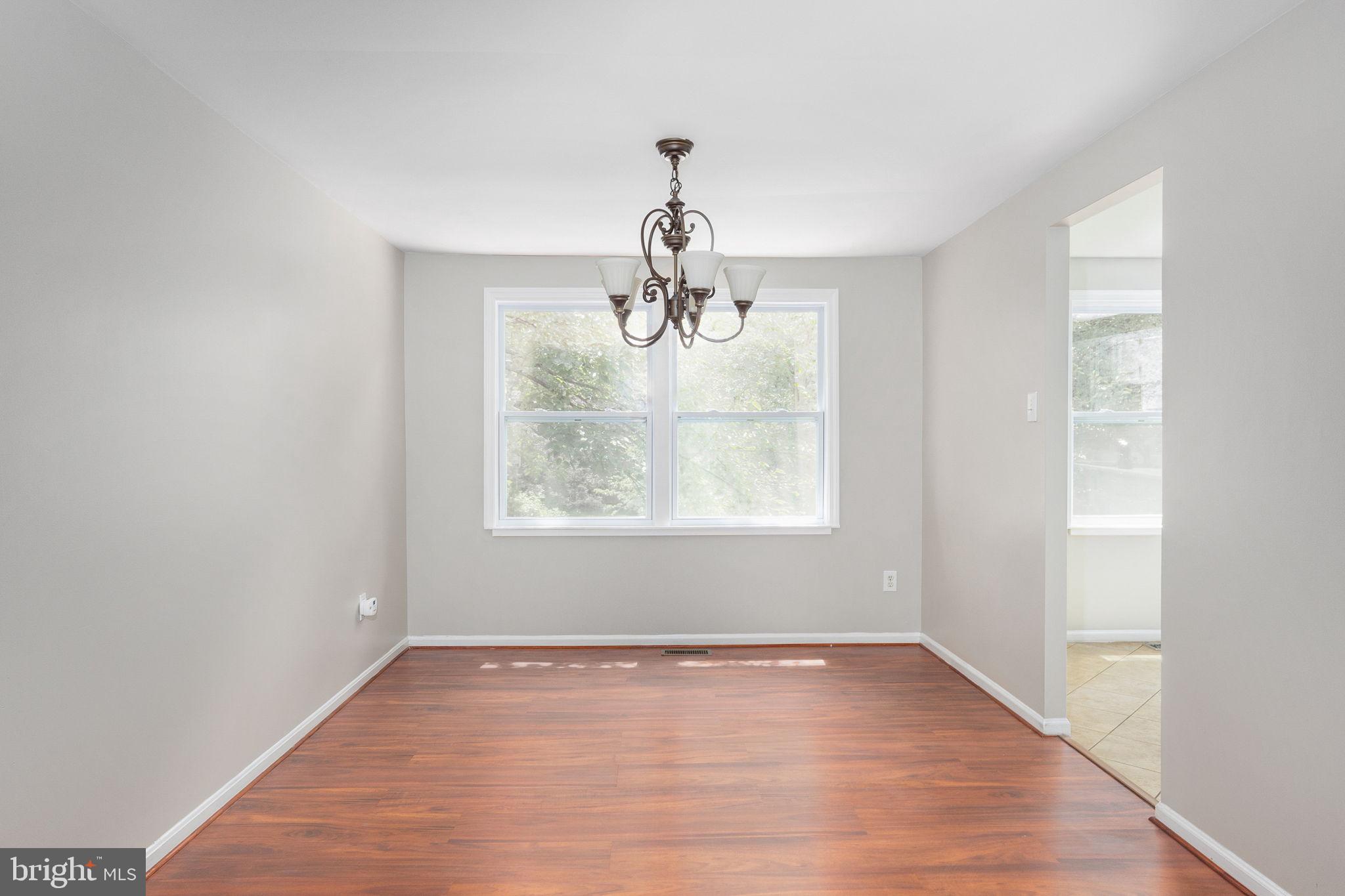 HIDDENBROOK - Residential