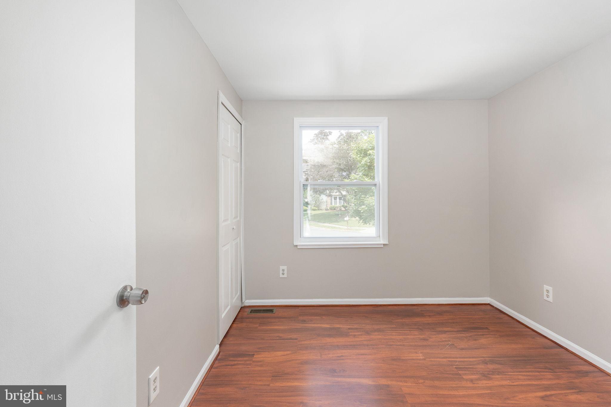 HIDDENBROOK - Residential