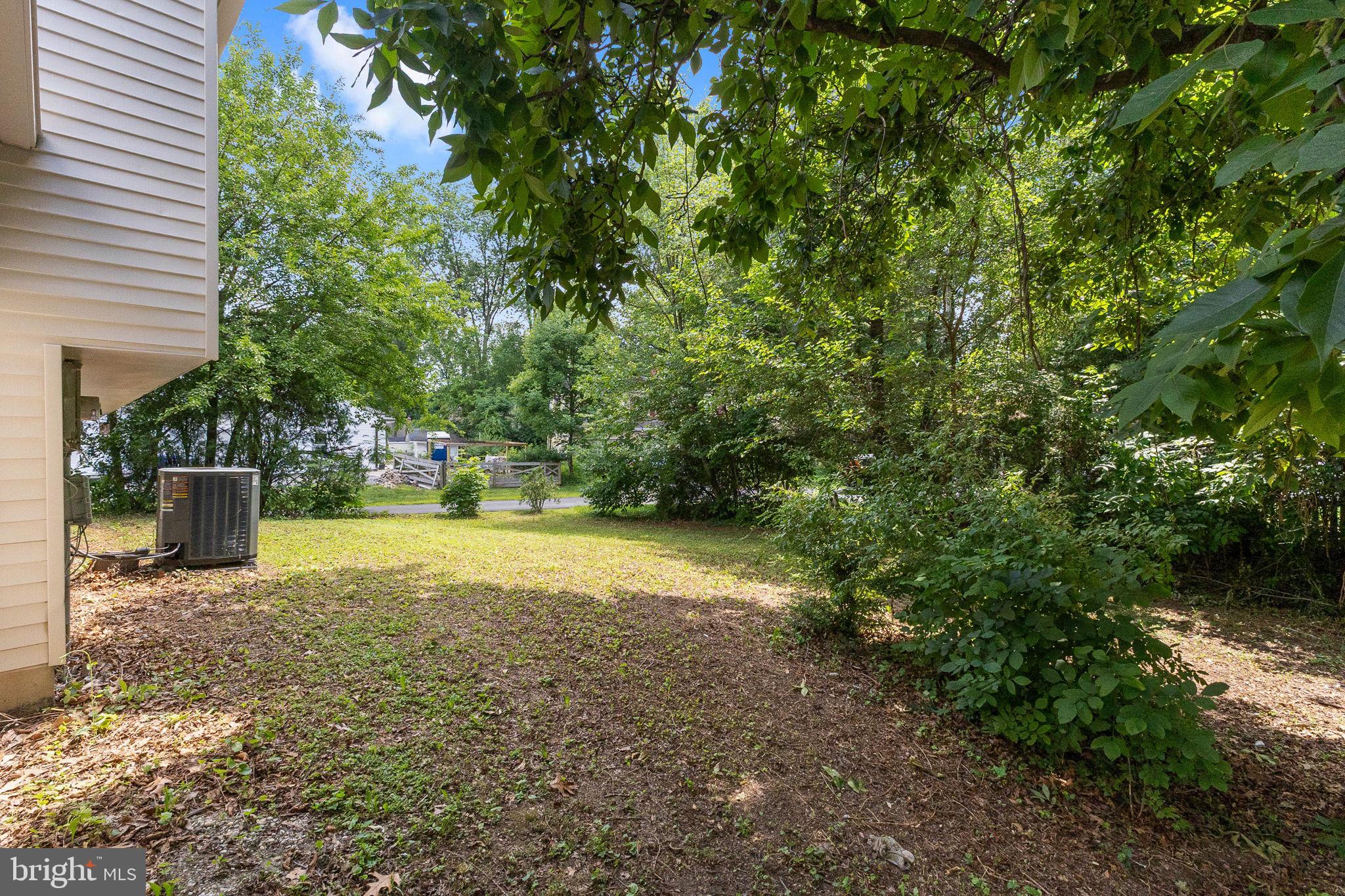 HIDDENBROOK - Residential