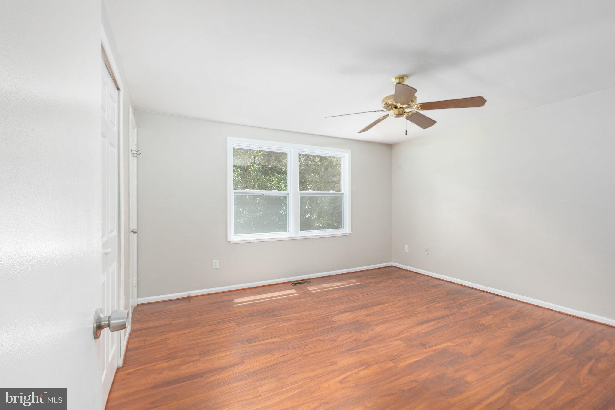HIDDENBROOK - Residential