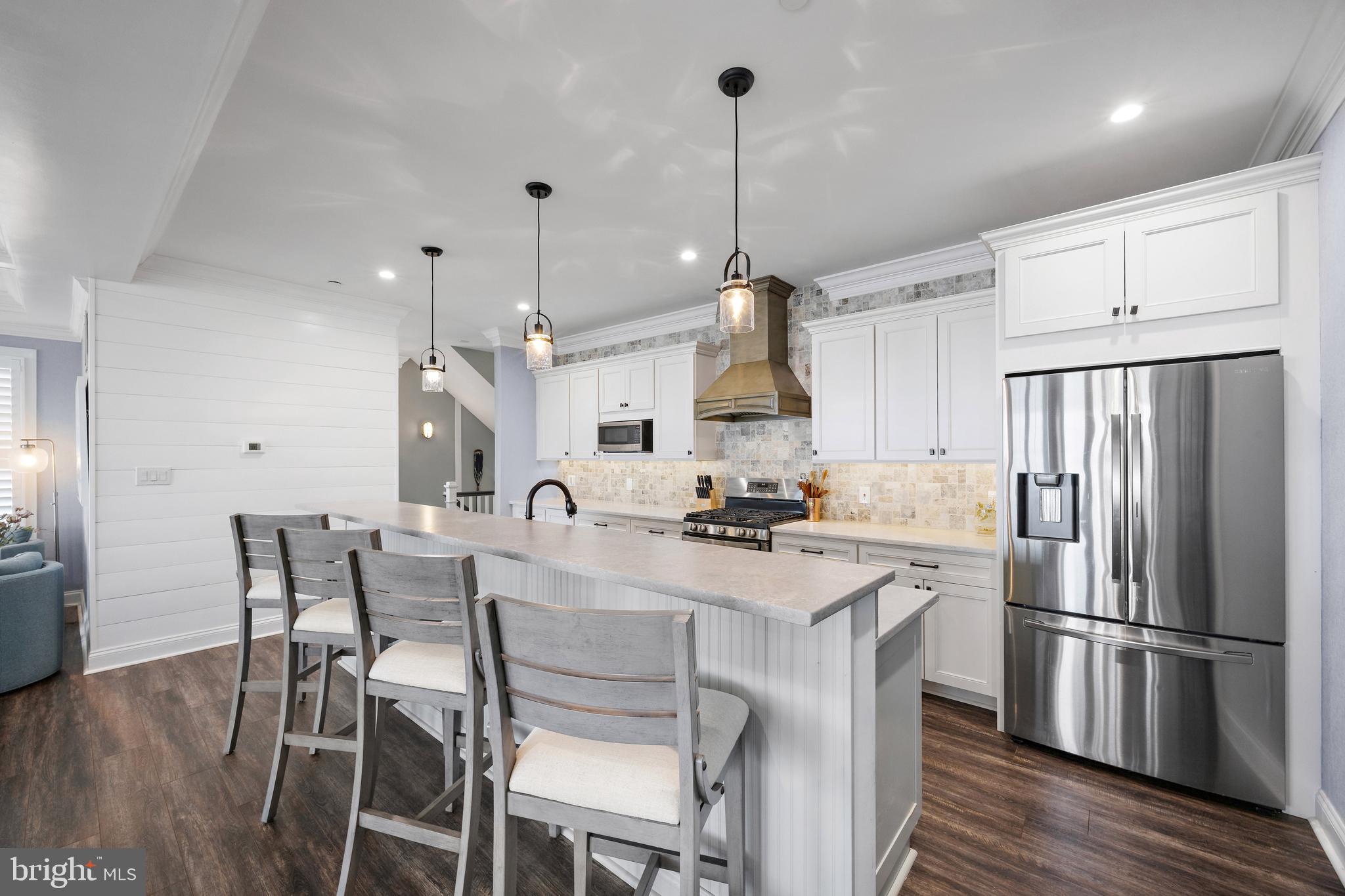 SHORE ACRES - Residential
