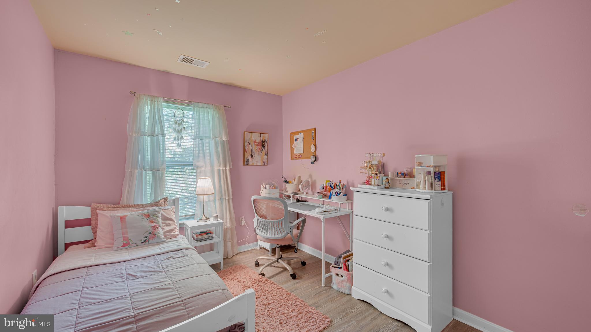 EMORY WOODS - Residential
