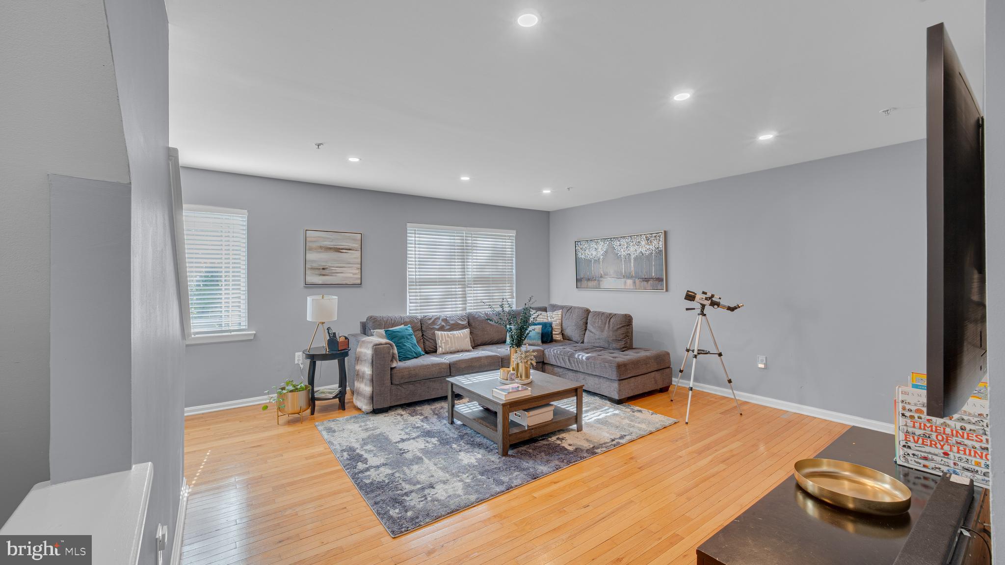 EMORY WOODS - Residential