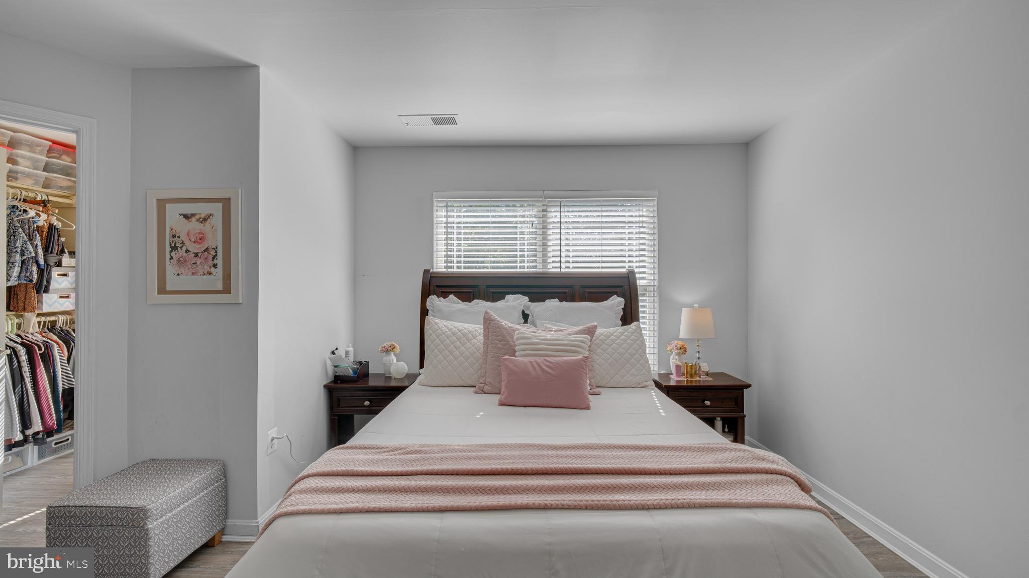 EMORY WOODS - Residential