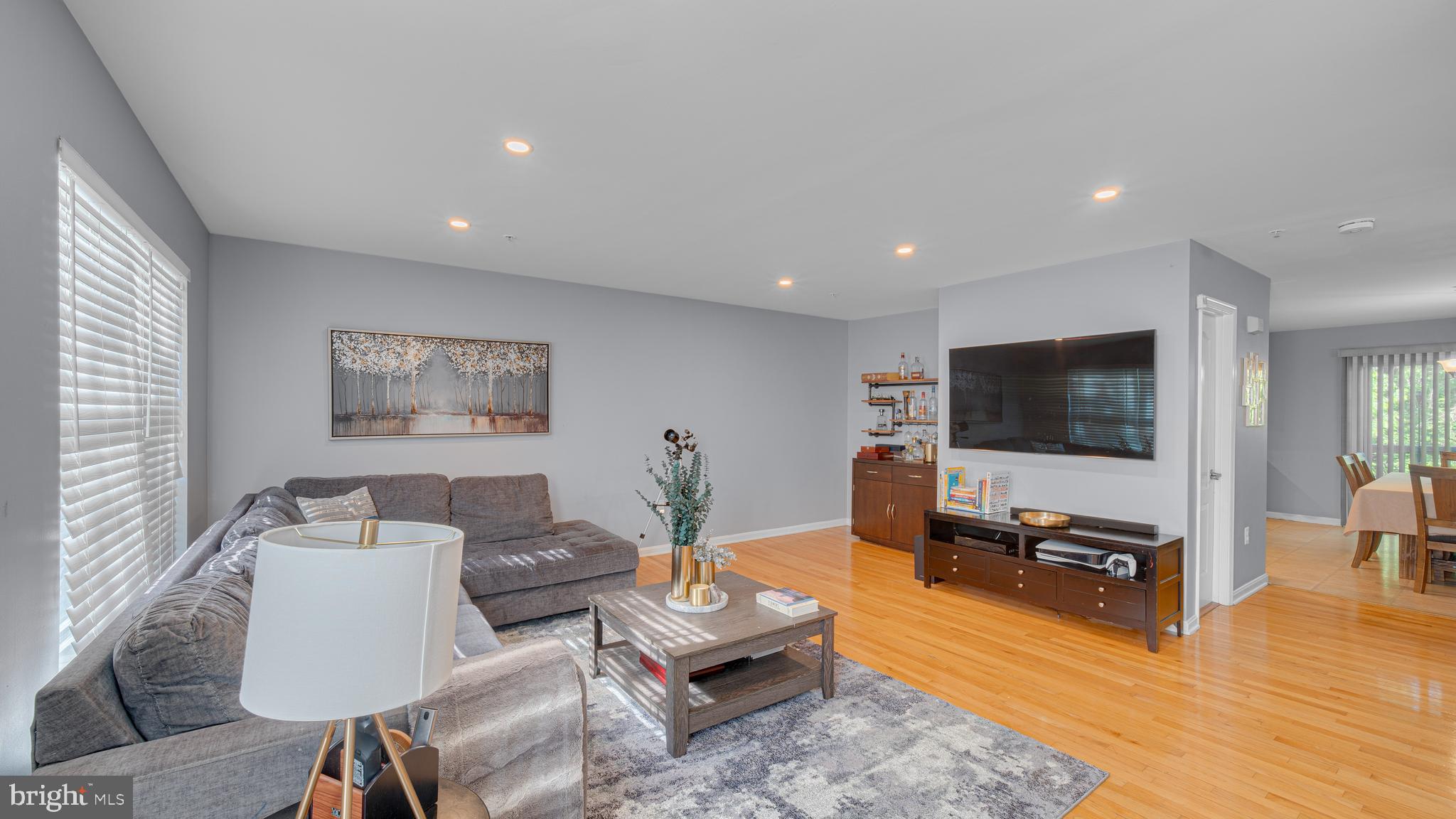 EMORY WOODS - Residential