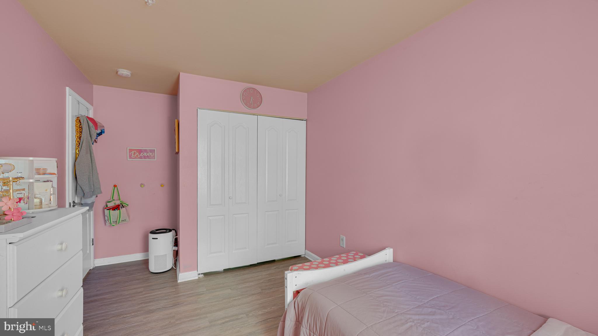EMORY WOODS - Residential