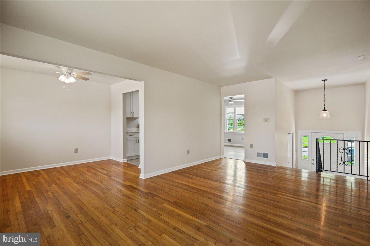 WHITFIELD WOODS - Residential Lease