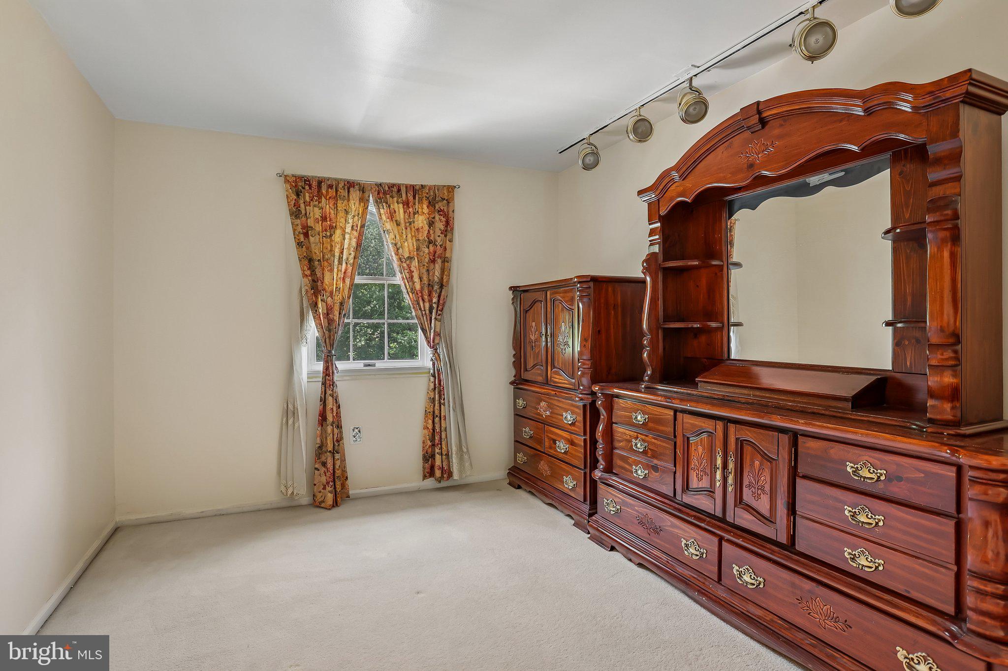 UPPER DUBLIN TWP - Residential