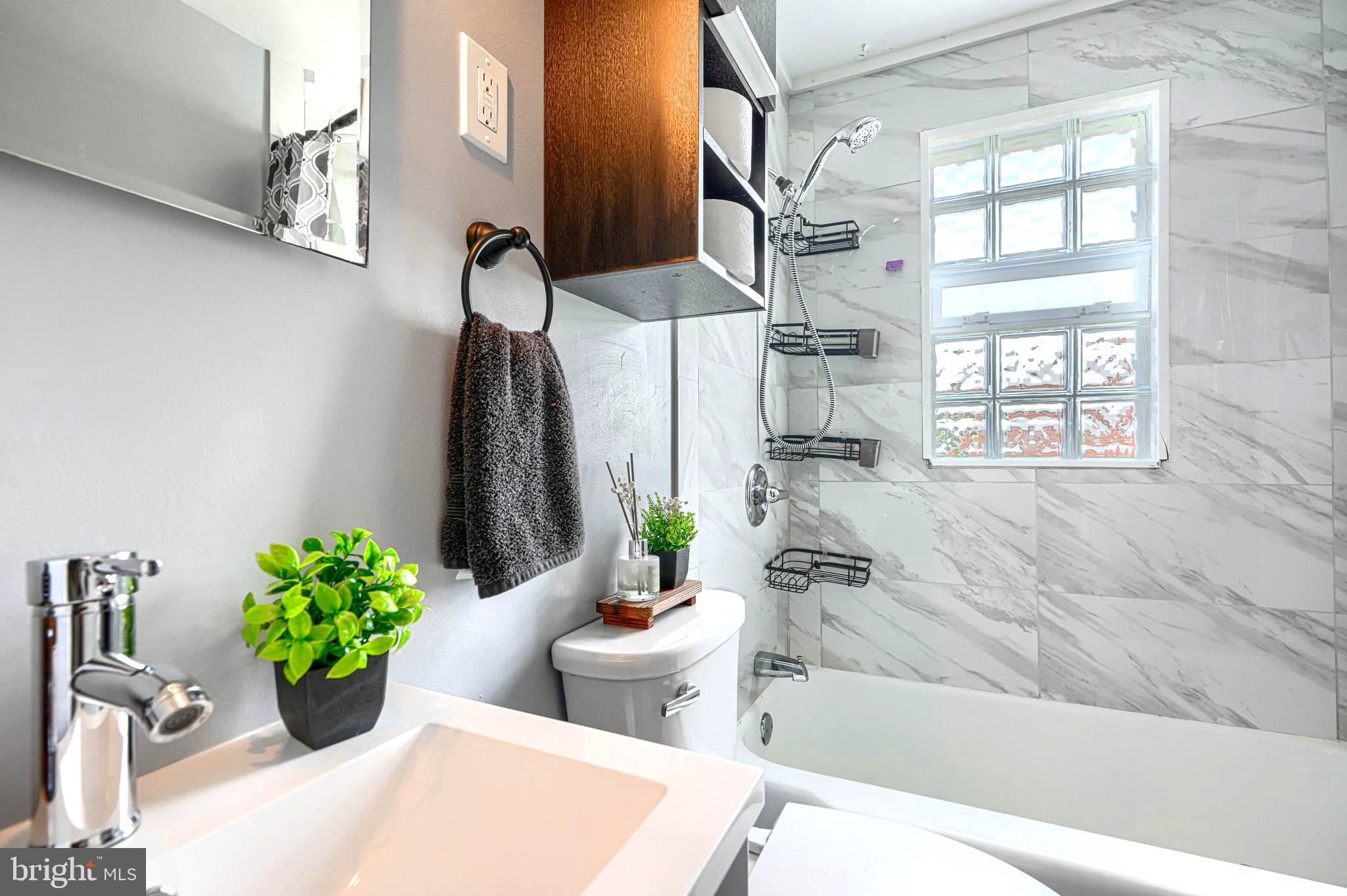 SOUTHBROOK - Residential