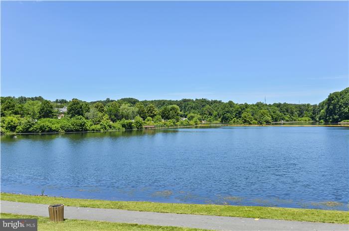 GUNNERS LAKE VILLAGE - Residential
