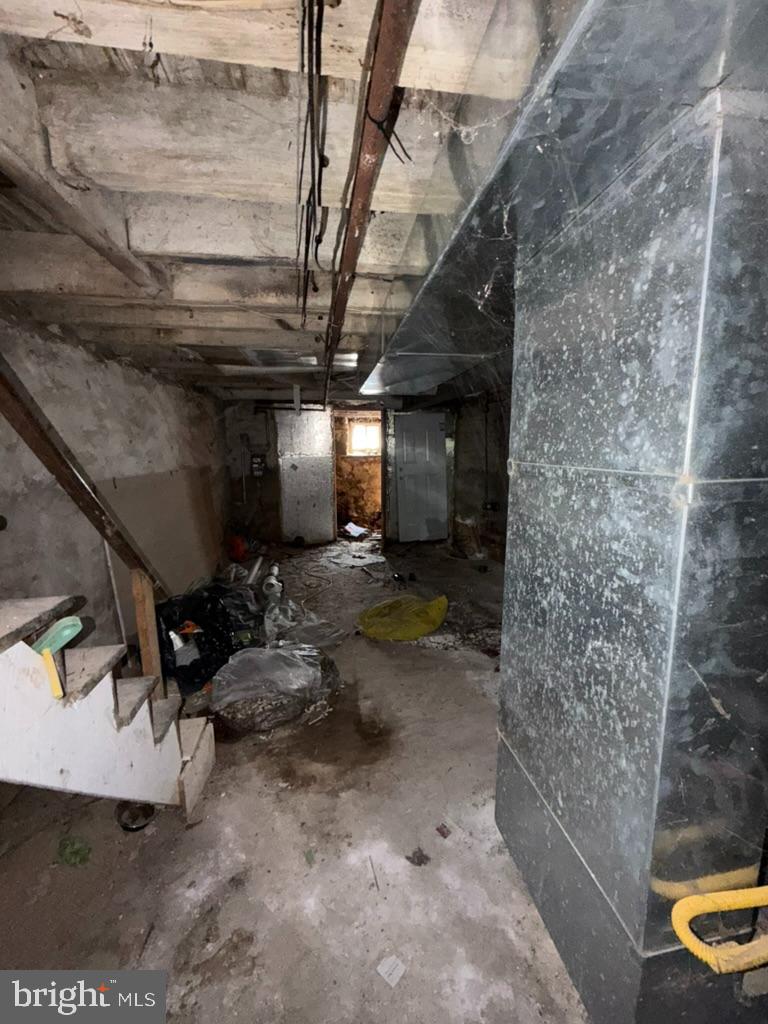 PHILADELPHIA (WEST) - Residential