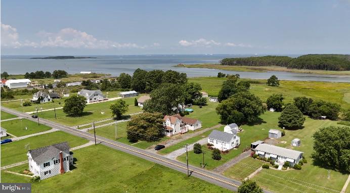UPPER HOOPER ISLAND - Residential