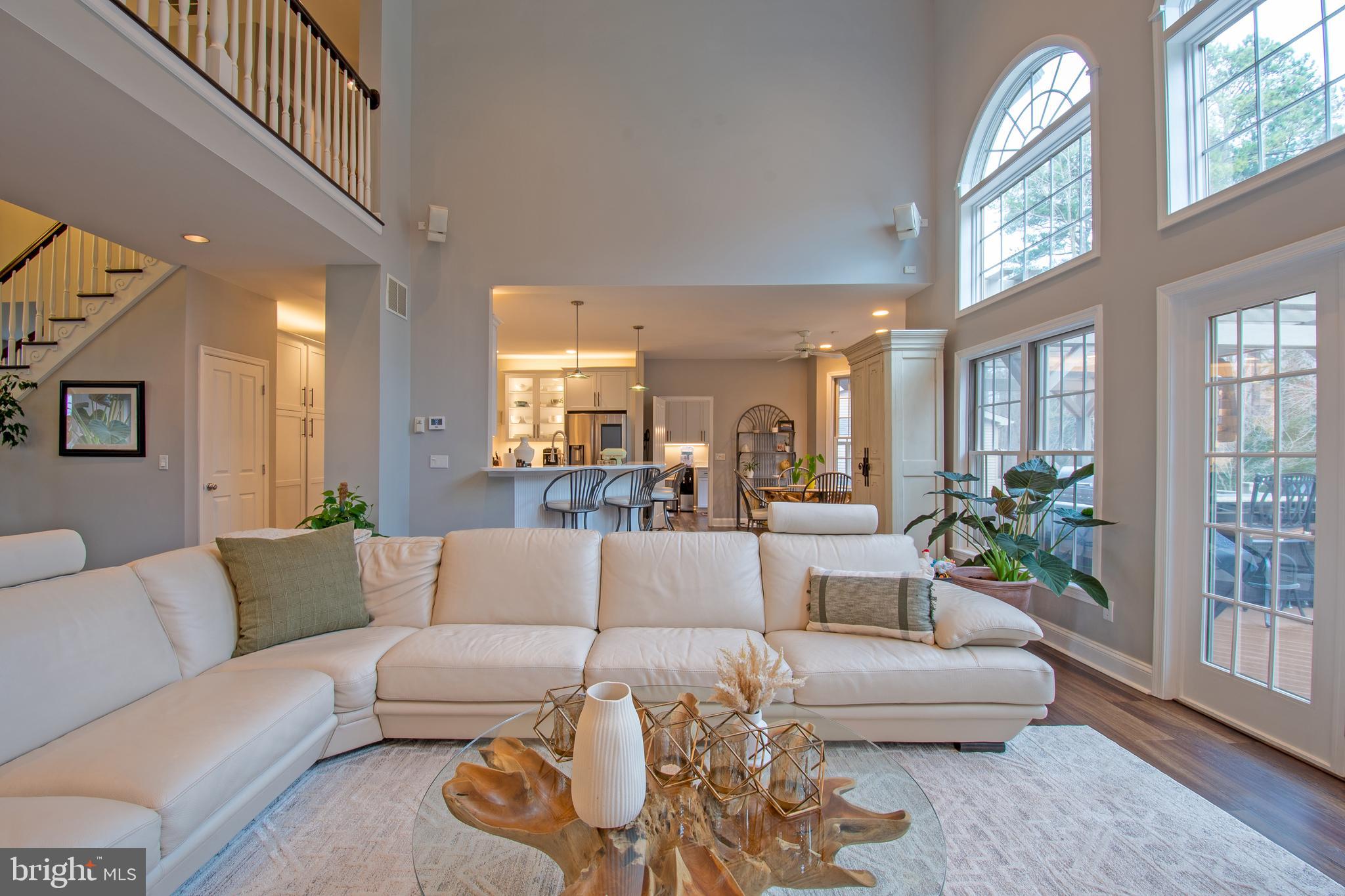 HAVEN LAKE ESTS - Residential