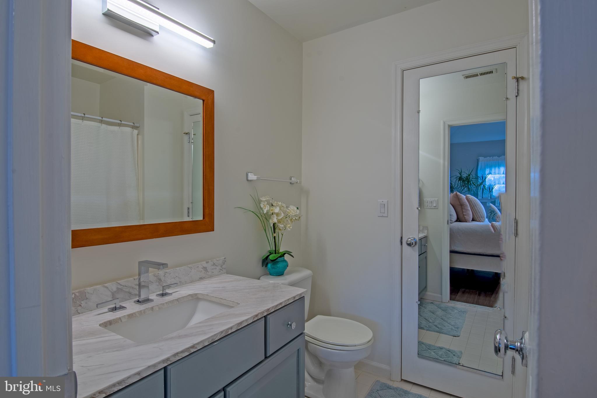 HAVEN LAKE ESTS - Residential
