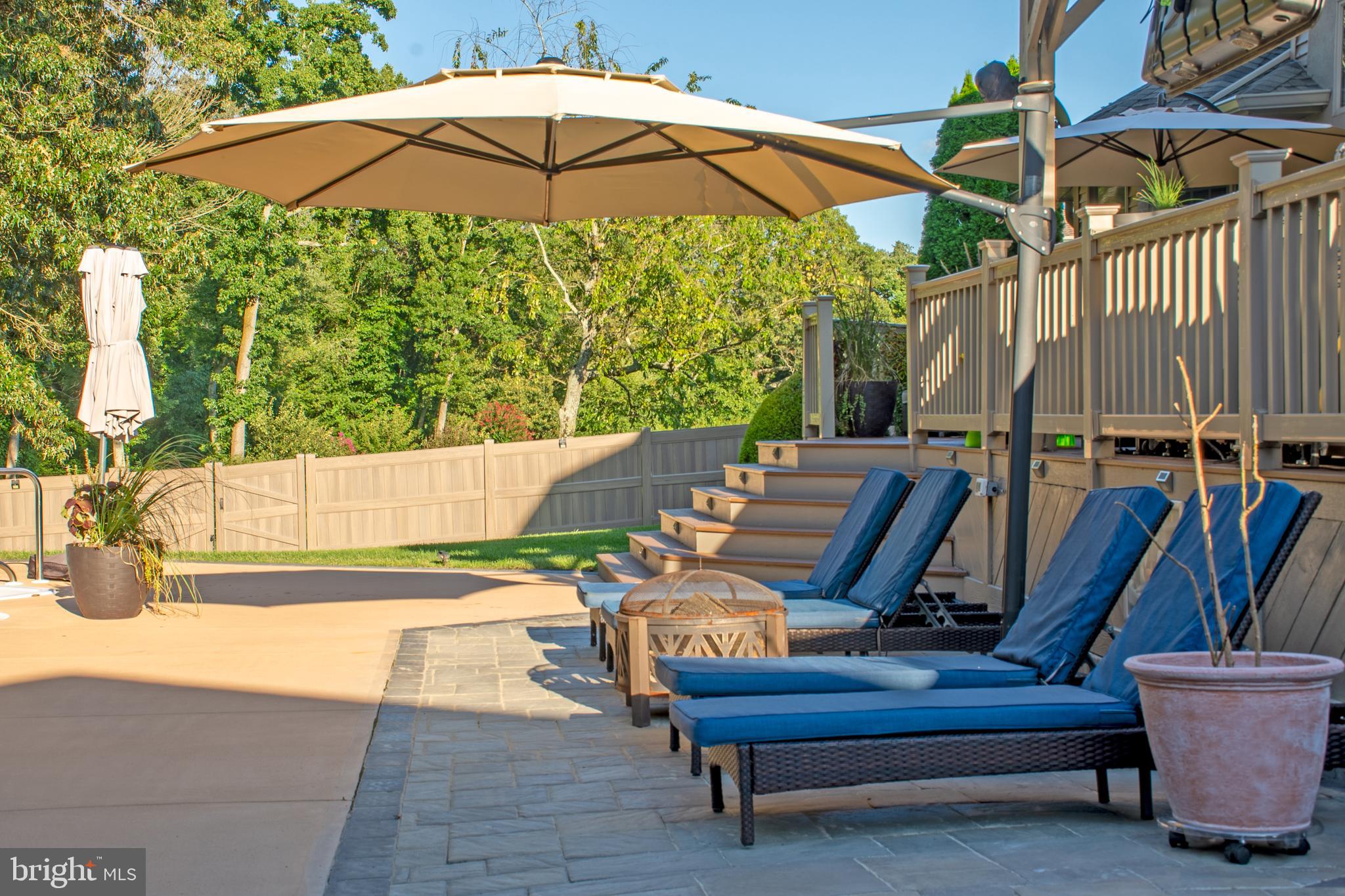 HAVEN LAKE ESTS - Residential