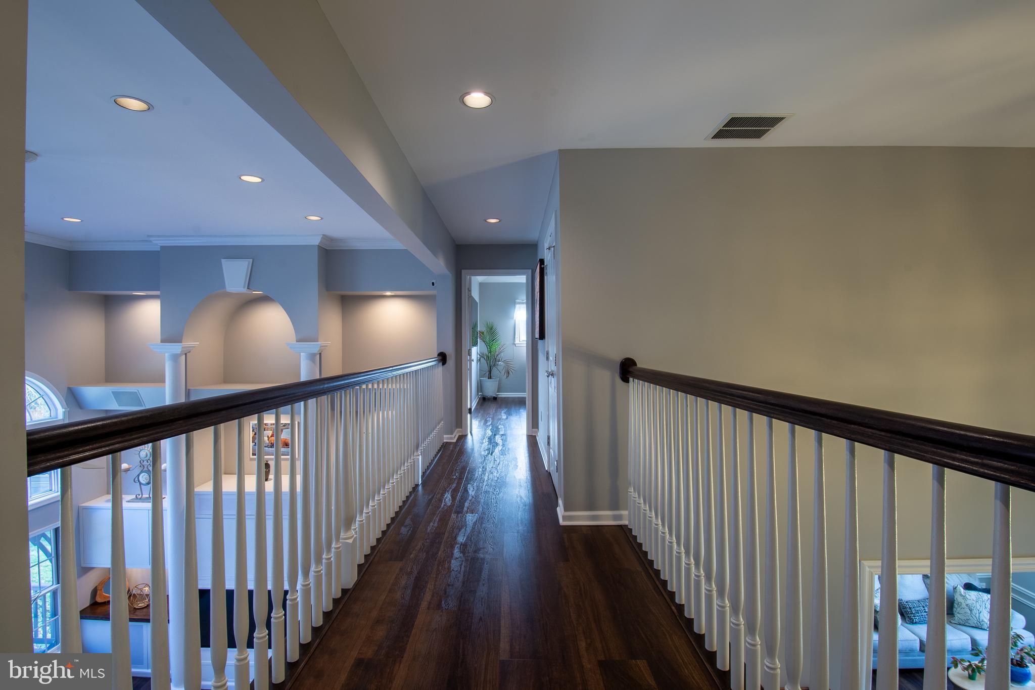 HAVEN LAKE ESTS - Residential