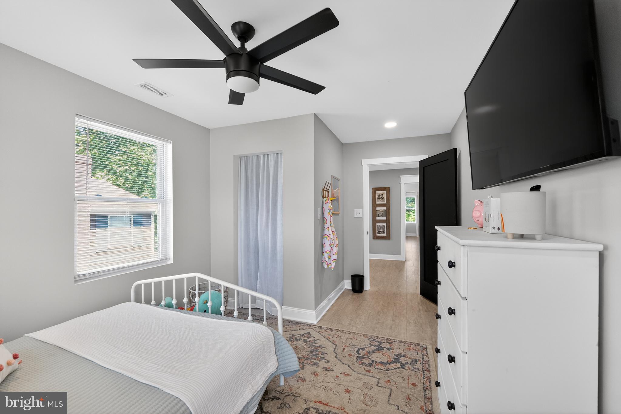 CEDAR CREEK - Residential