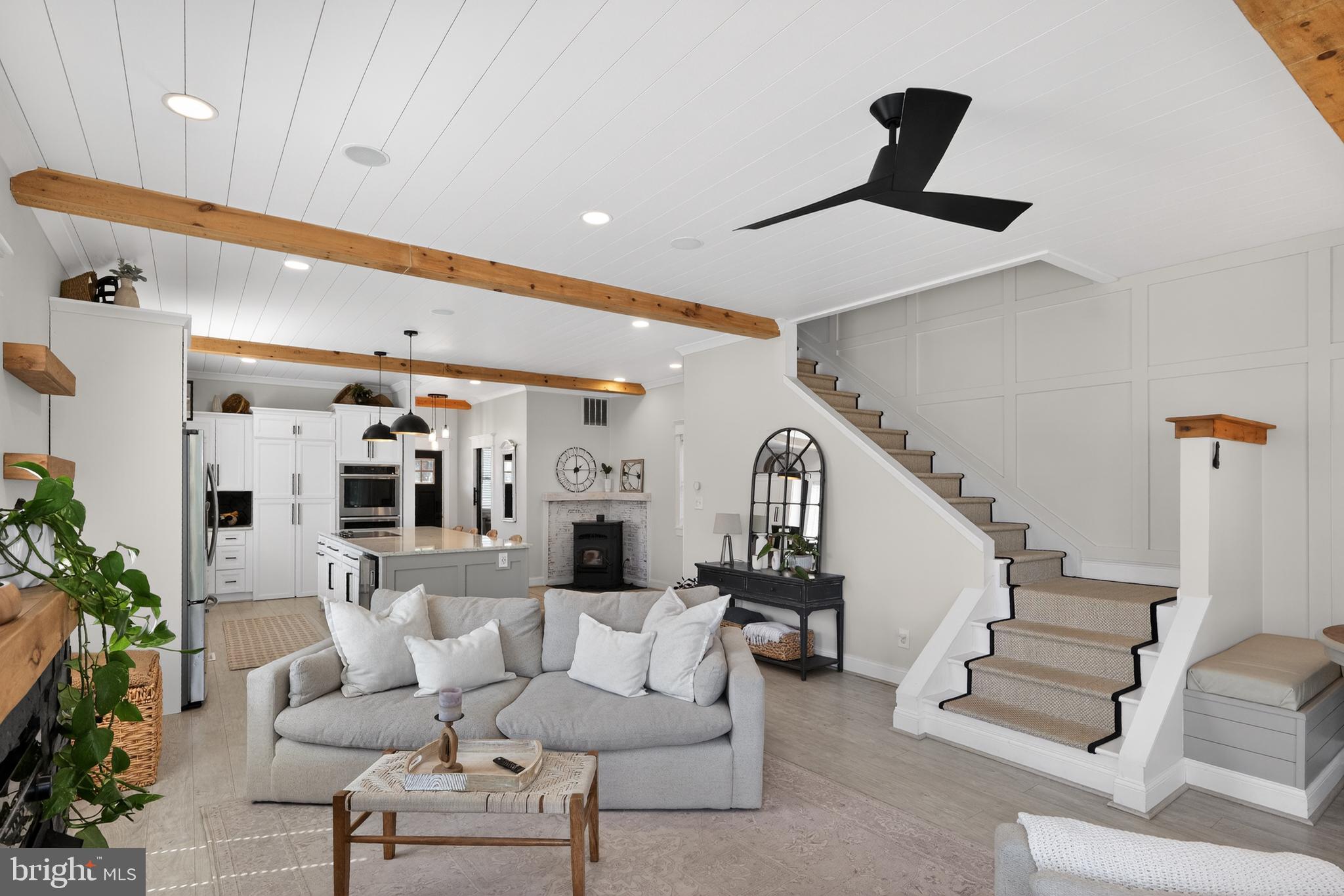 CEDAR CREEK - Residential
