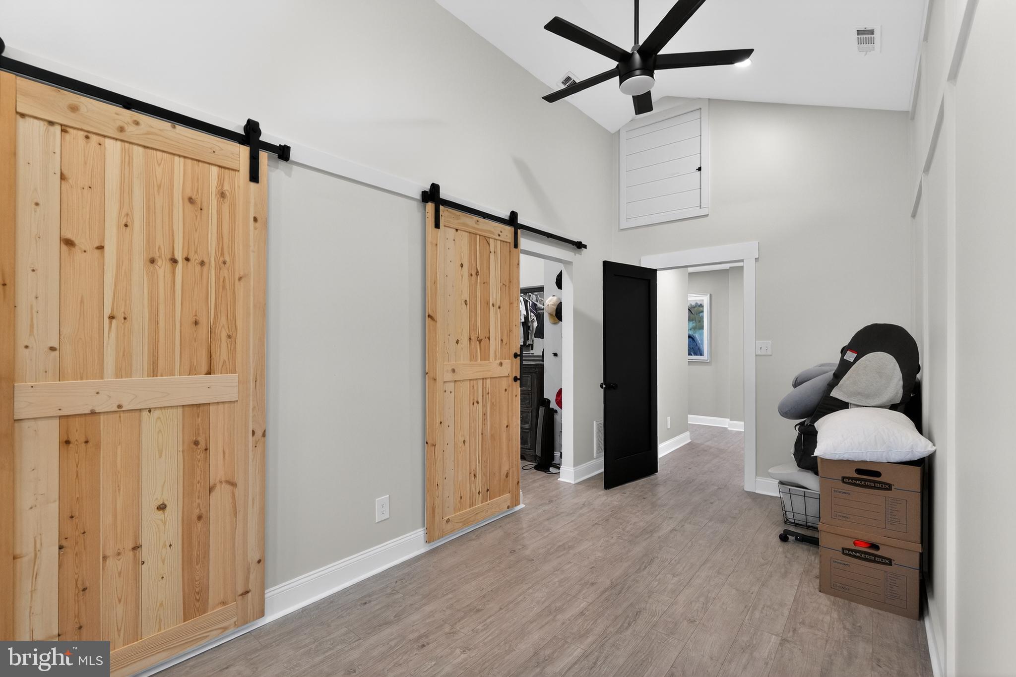 CEDAR CREEK - Residential