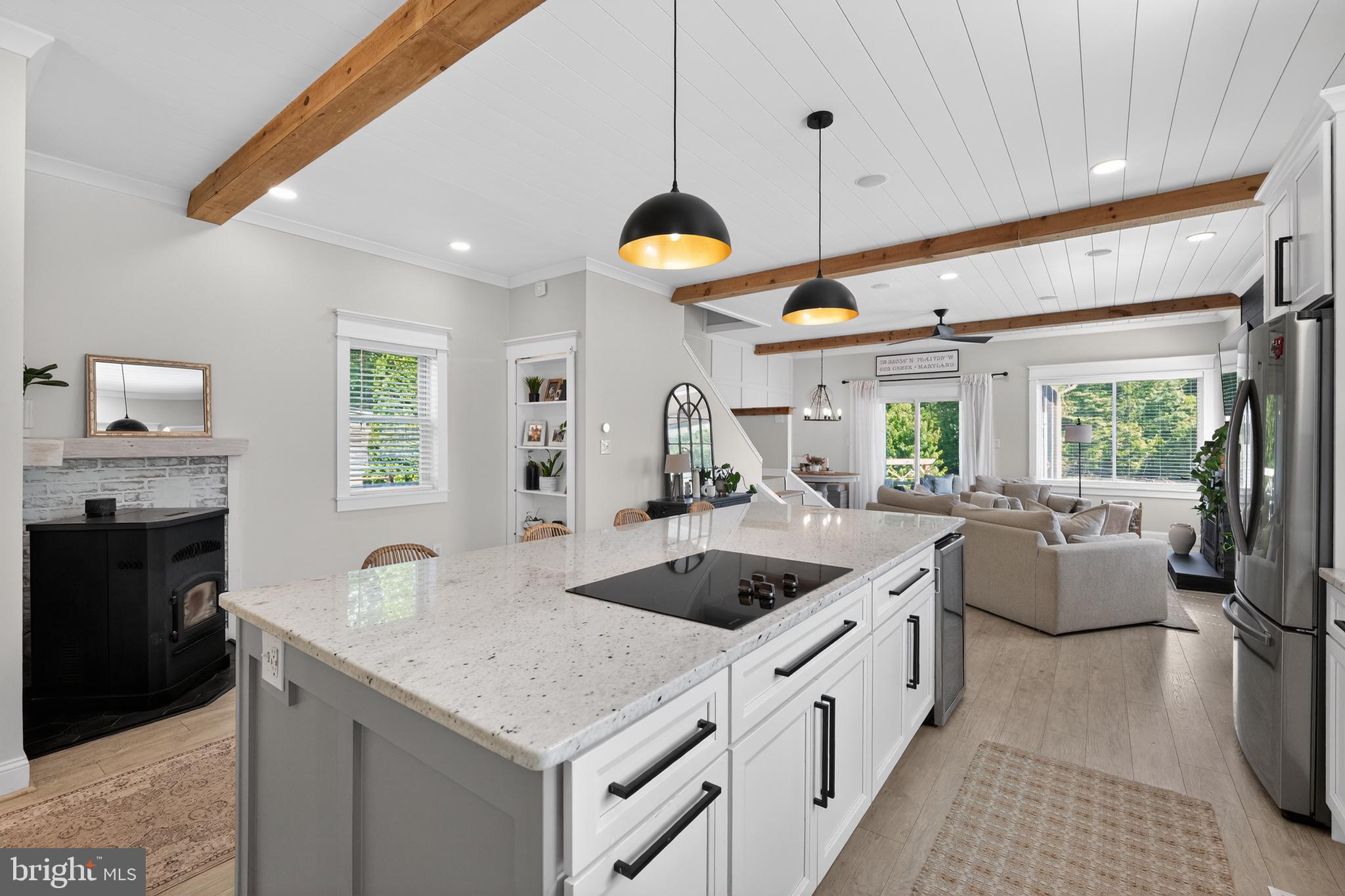CEDAR CREEK - Residential