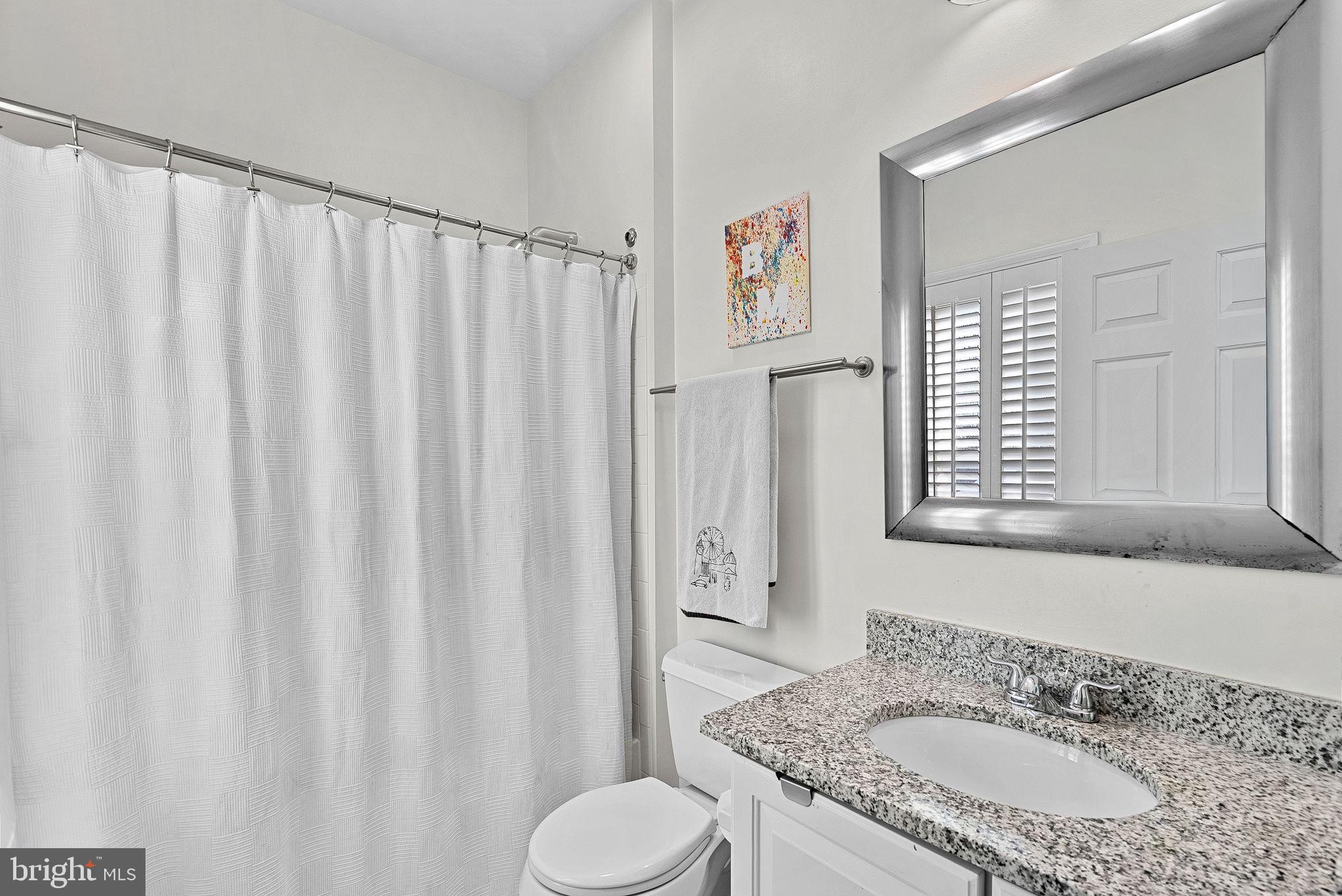 RIVER CREEK - Residential