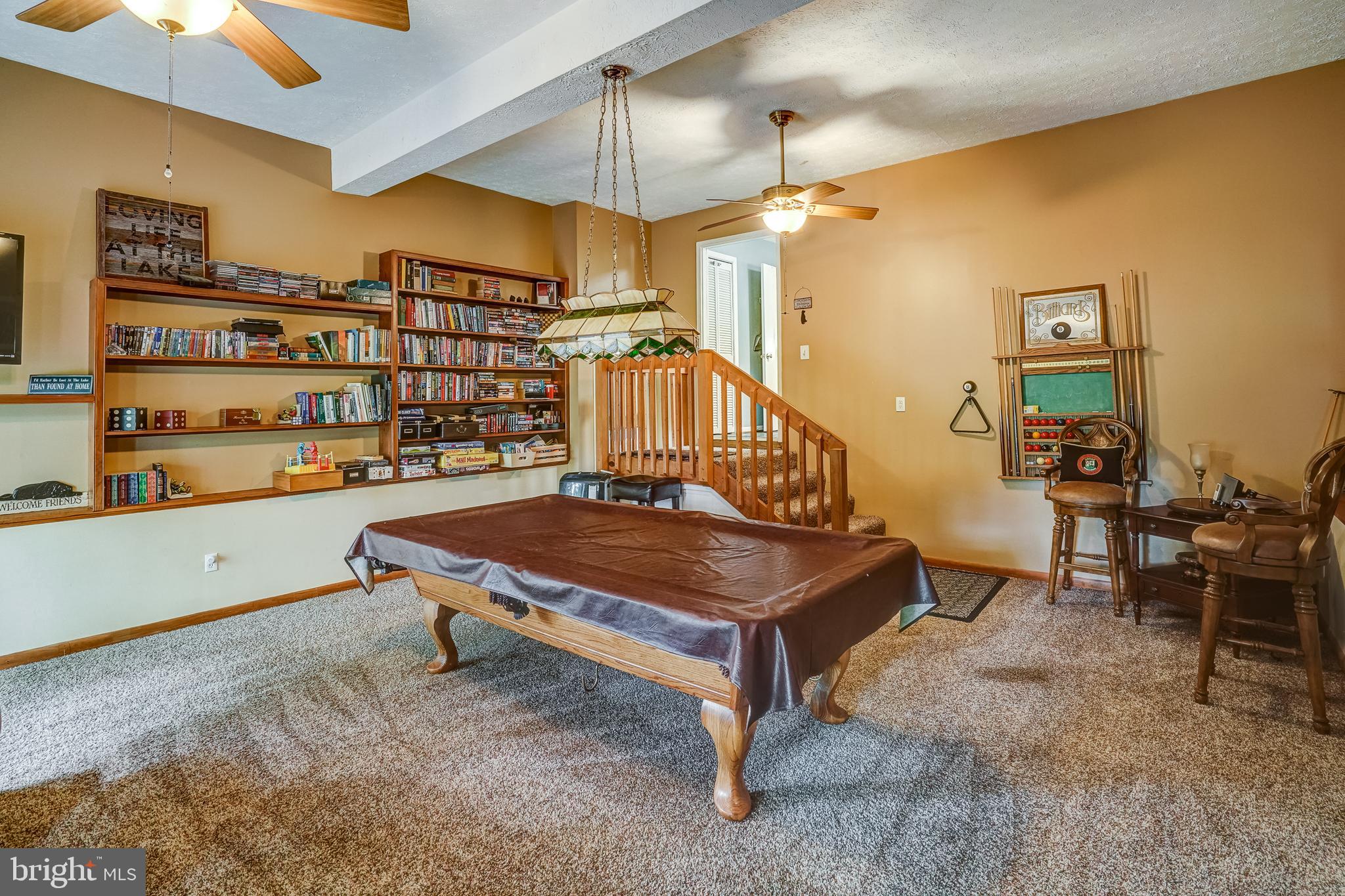 SANDY POINT - Residential
