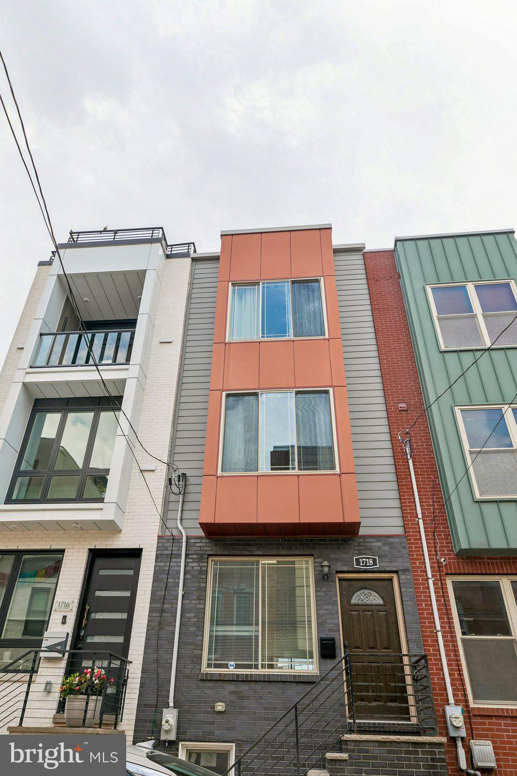 POINT BREEZE - Residential