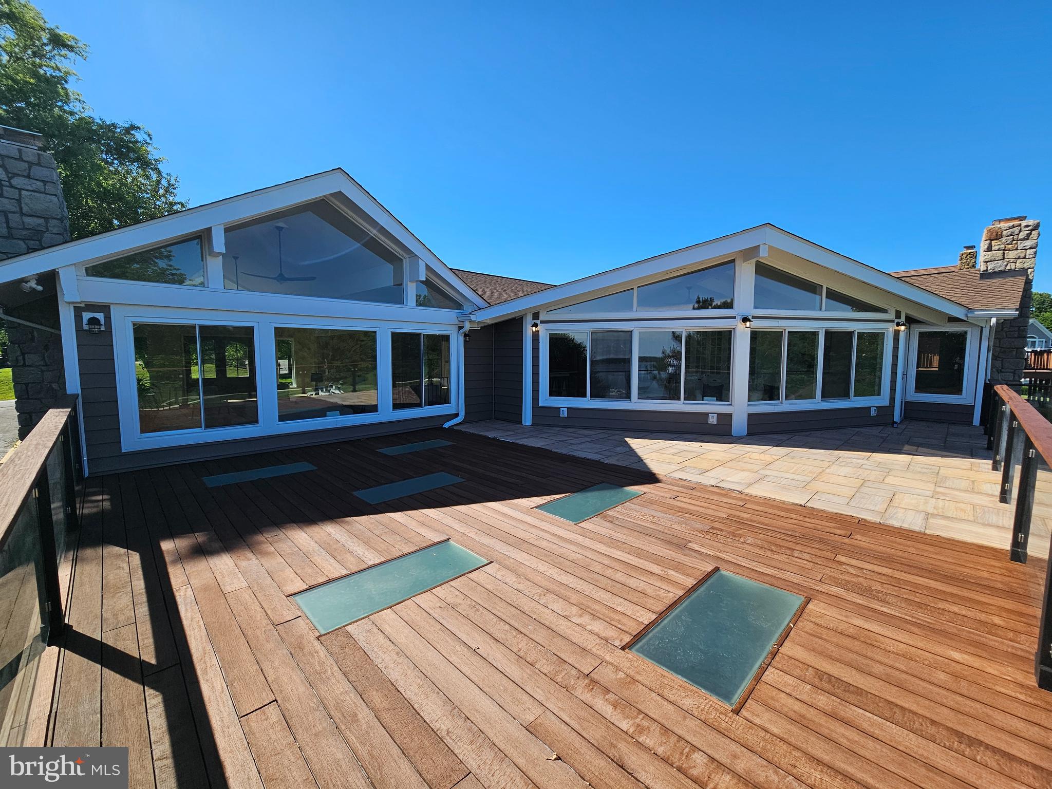 CHESAPEAKE ISLE - Residential