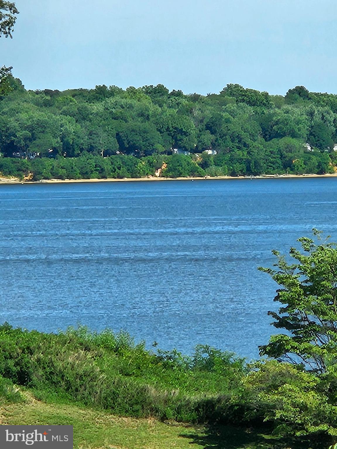 CHESAPEAKE ISLE - Residential