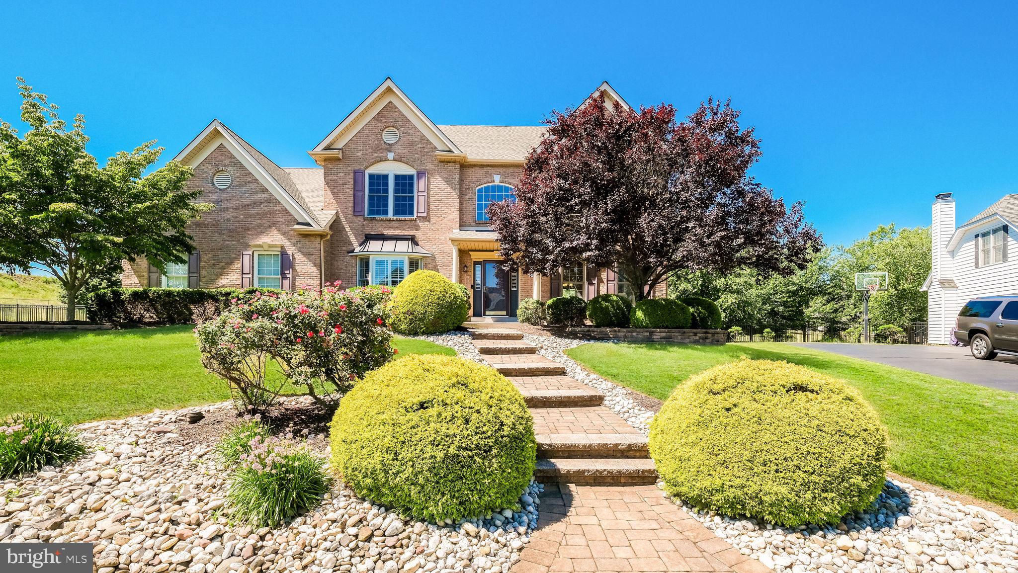 ESTATES AT WARRINGTON RIDGE - Residential
