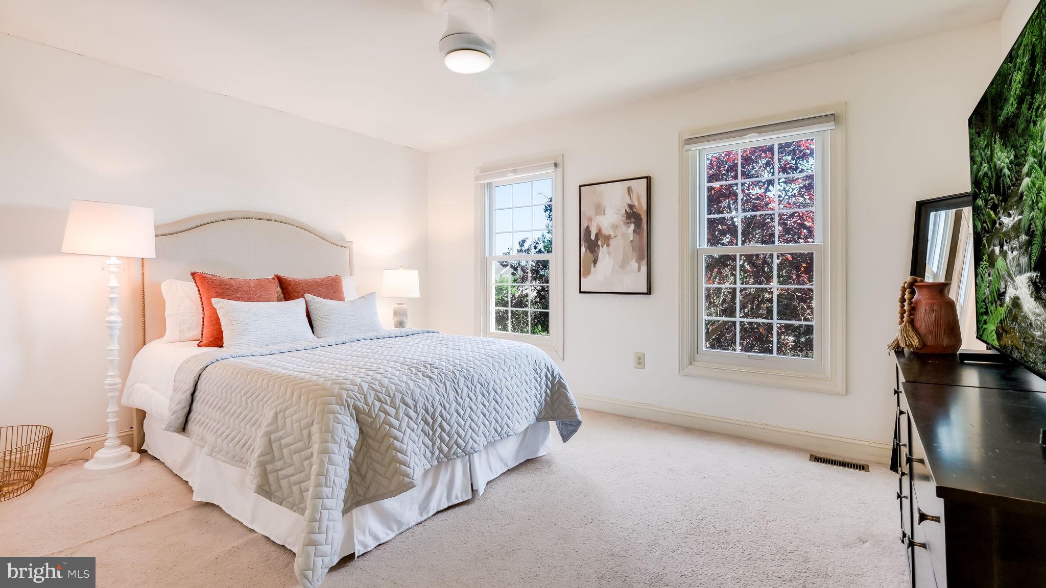 ESTATES AT WARRINGTON RIDGE - Residential
