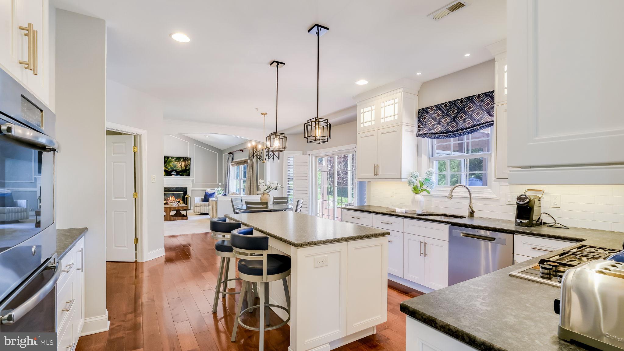 ESTATES AT WARRINGTON RIDGE - Residential