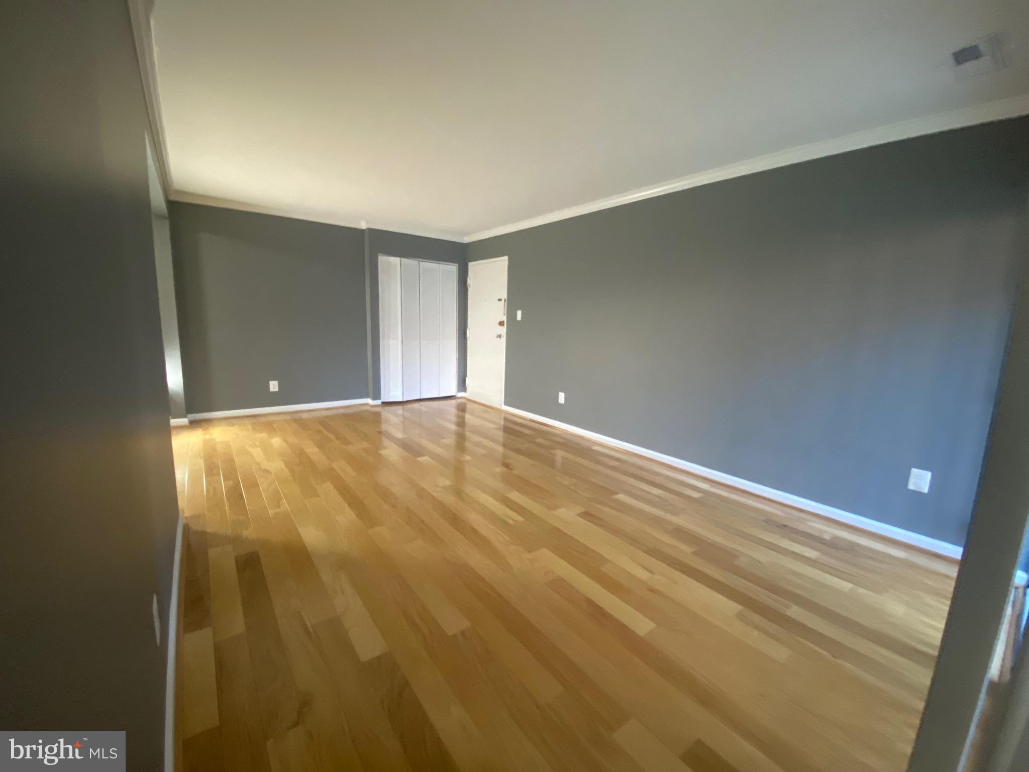 WOODBURN VILLAGE - Residential Lease