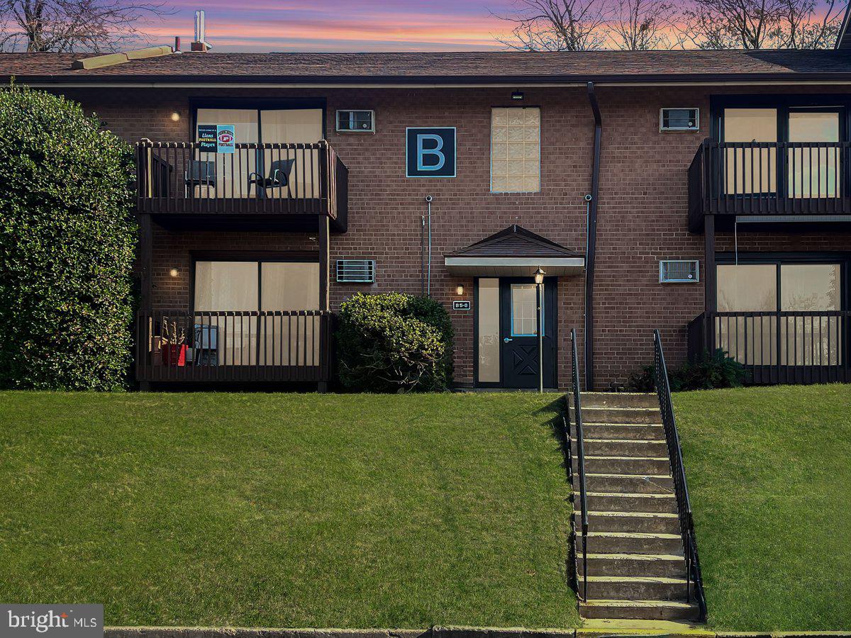 Beautiful First Floor Condo in the ever Popular Riddle Glen Condominium Community, located in Media and right across the street from the Granite Run Pavilion Town Center. This spacious condo was completely updated in 2023 and includes new flooring, freshly painted interior, new kitchen with Quartz Counter tops and stainless steel appliances, and new wall unit air conditioners. Only a few steps from the main entrance into your unit, and includes a front balcony style deck with a pull down privacy screen. The primary bedroom includes two closets, and bedroom two is also spacious. Just a few steps down into the laundry room for coin operated washers and dryers, and a private storage closet with a lock. There's plenty of parking available, and you're very close to the Riddle Memorial Hospital. Downtown Media is only minutes away, public transportation and major traveling routes are conveniently available. Another location bonus is the highly rated and very popular Rose Tree- Tree Media School District, and the Penn State Brandywine Campus. Your rent includes the Water and Heat, you only need to pay for your electric, cable, and internet. The owner pays the condo fee which takes care of the exterior landscaping, snow removal, and trash service. Sorry, NO PETS allowed in this condo association. Welcome Home to Easy and Carefree Living in the most convenient location for everything, and available for immediate occupancy.