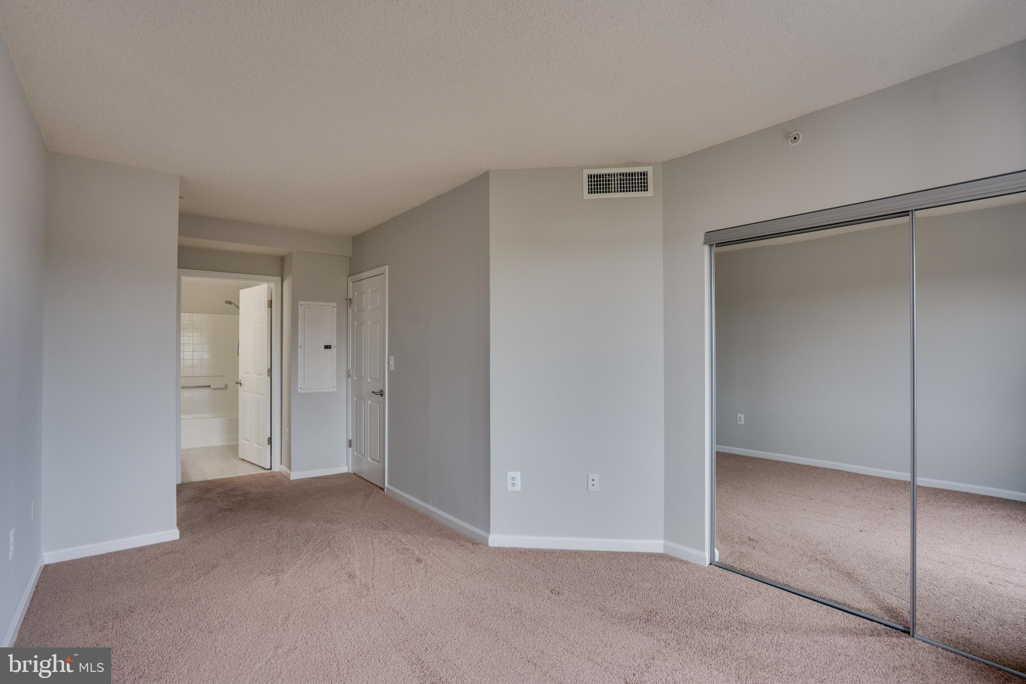 NORTHAMPTON PLACE - Residential Lease