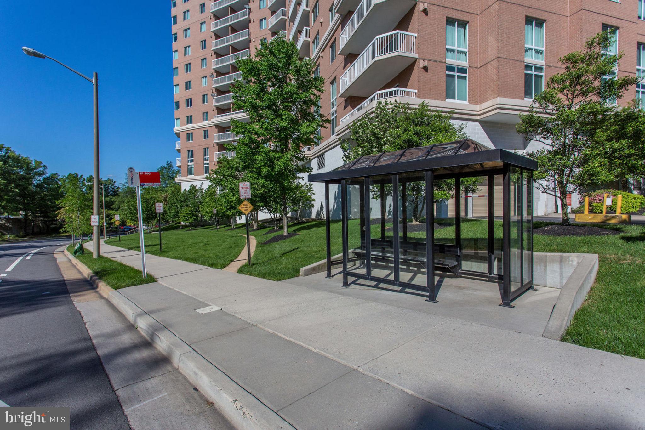 NORTHAMPTON PLACE - Residential Lease