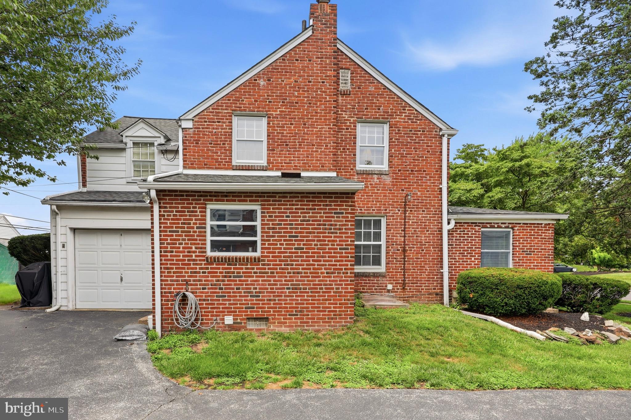ARONIMINK - Residential