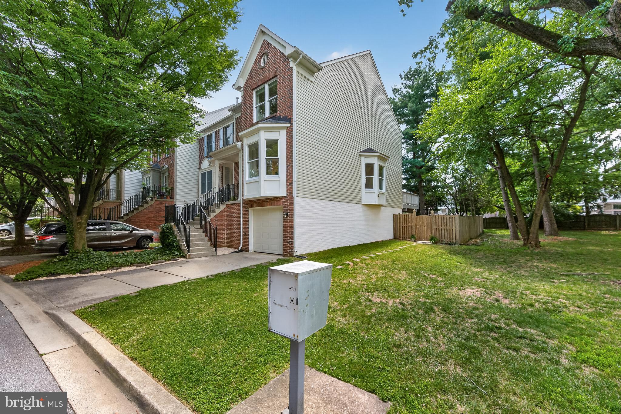 GATEWAY COMMONS - Residential
