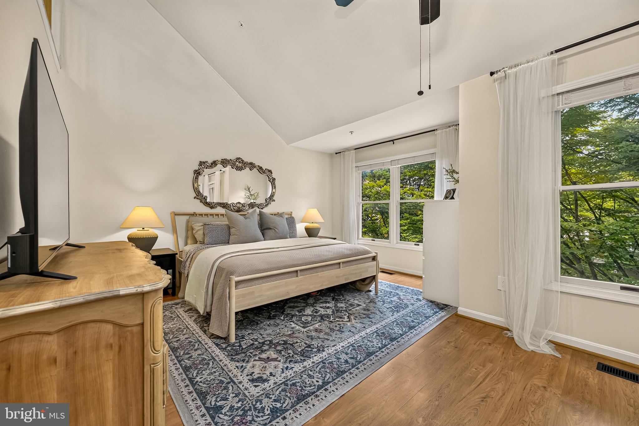 GATEWAY COMMONS - Residential