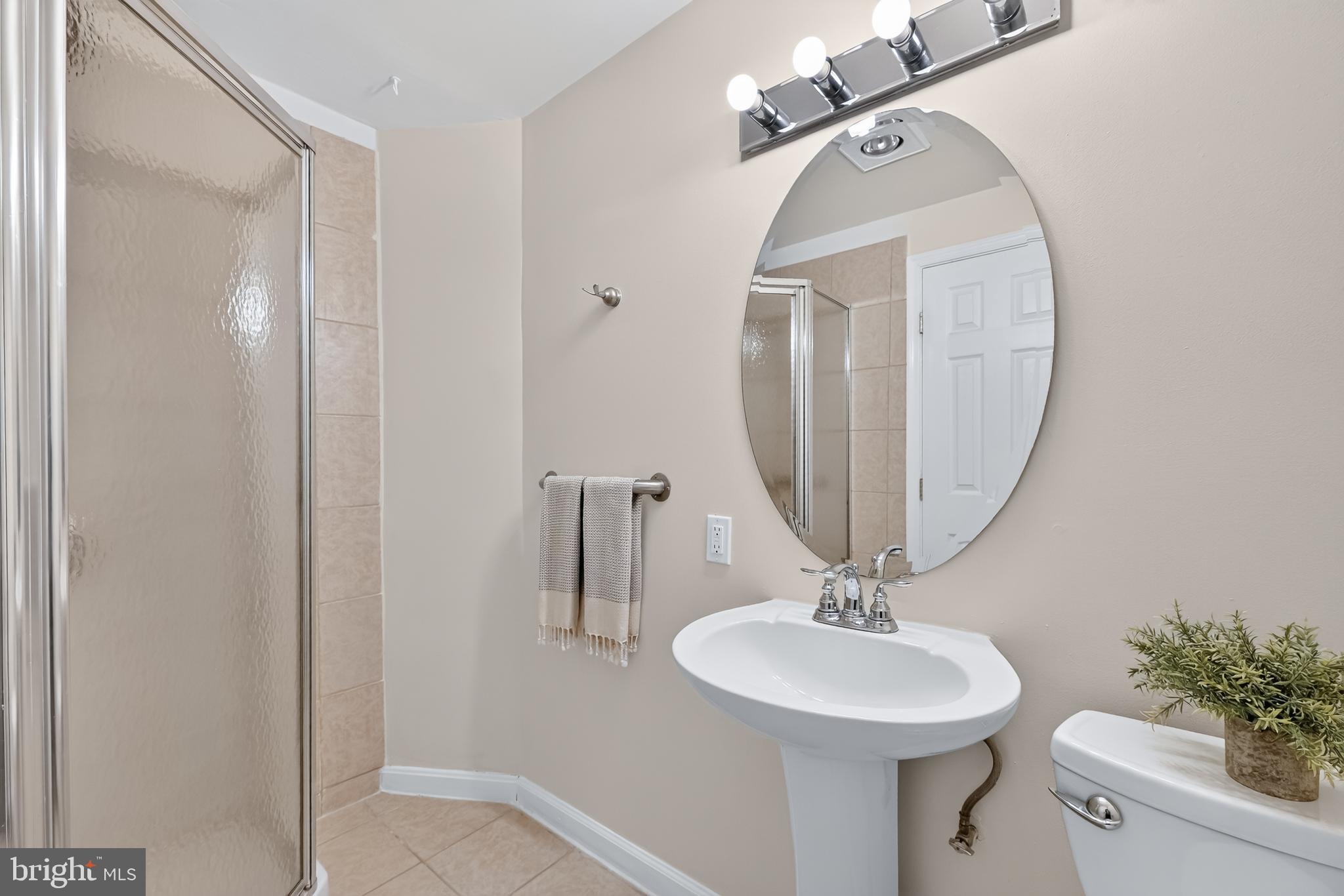 GATEWAY COMMONS - Residential