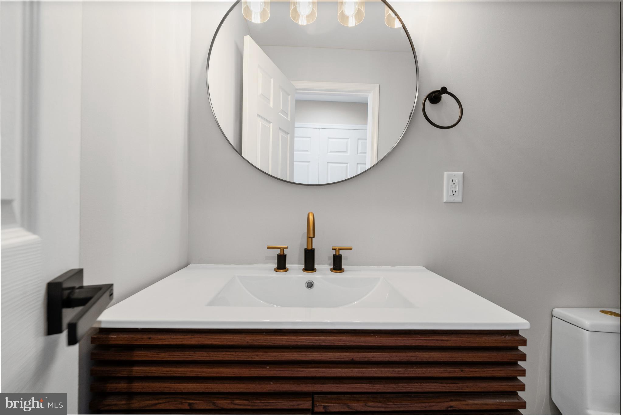 BIDDLE STREET - Residential