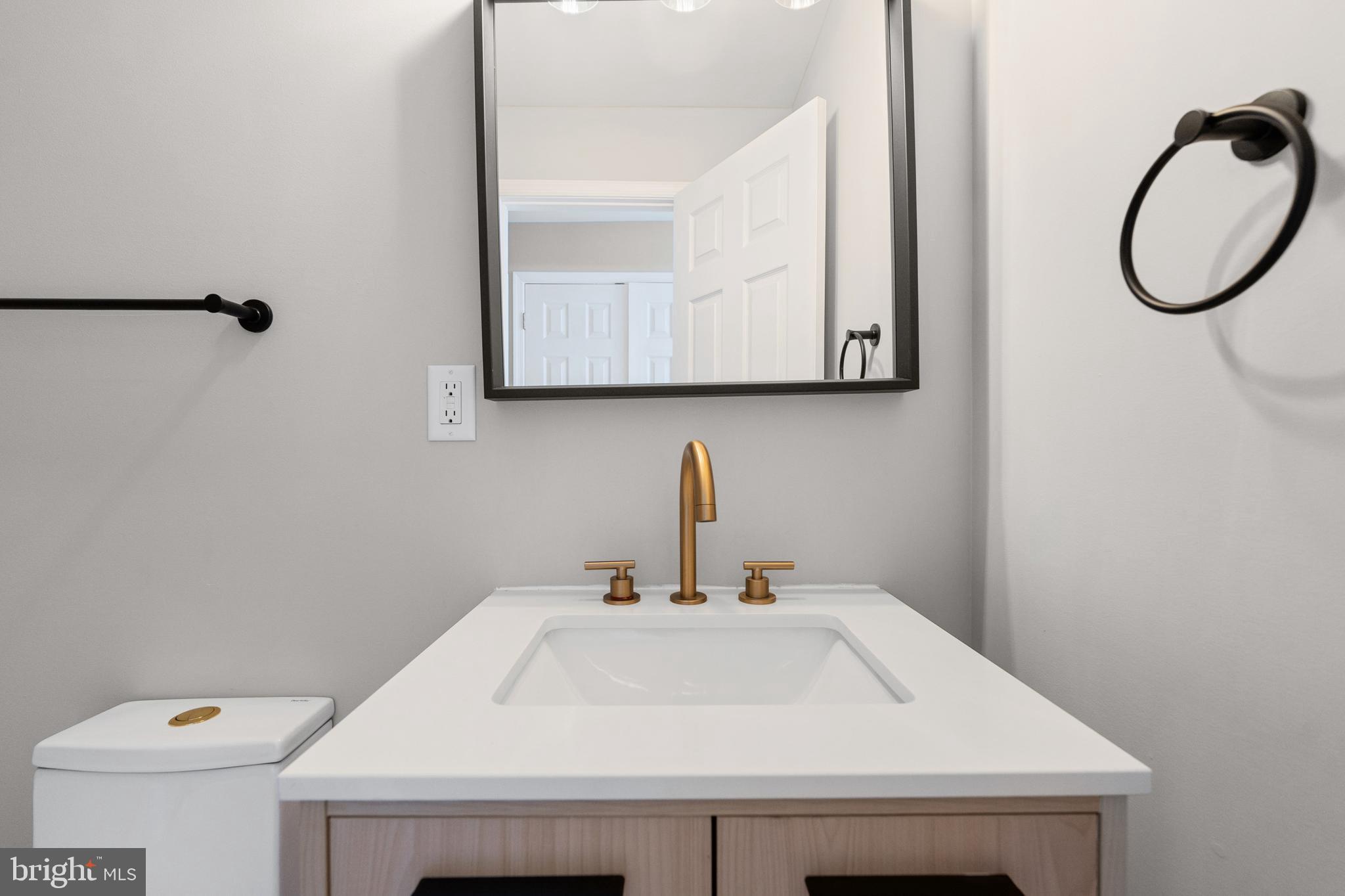 BIDDLE STREET - Residential